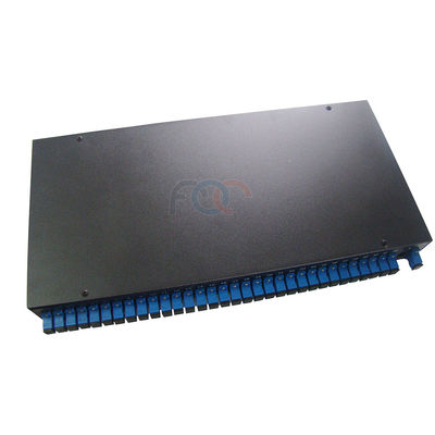 1650nm 1 × 32 PLC الألياف البصرية الفاصل رف جبل LSZH سترة