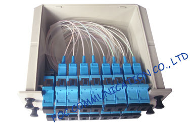 SC / UPC الألياف البصرية الخائن الاتصالات كاسيت صندوق نوع / الرف جبل الخائن البصرية